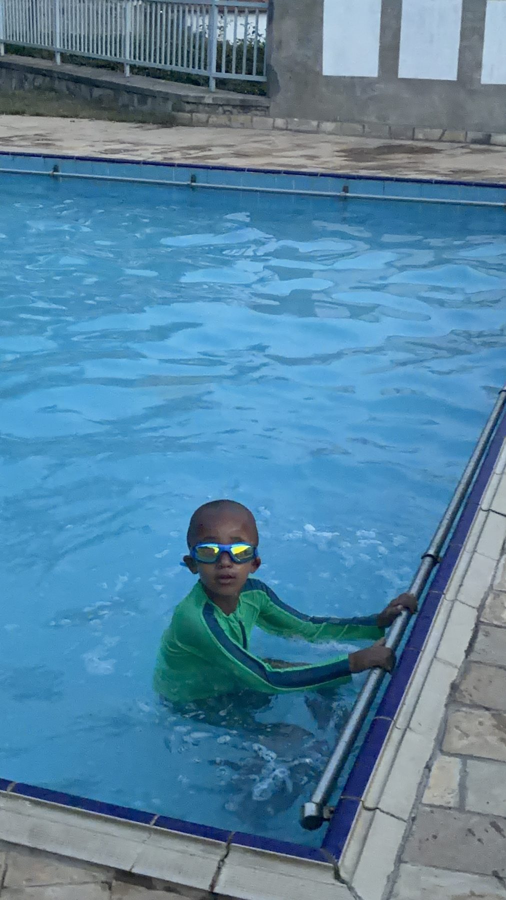 A learner getting comfortable in the ISK pool